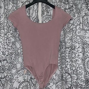 Pink bodysuit🤗